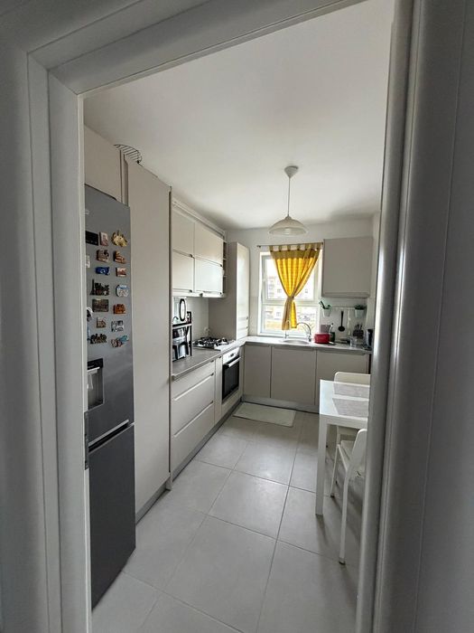 Vand apartament 2 camere