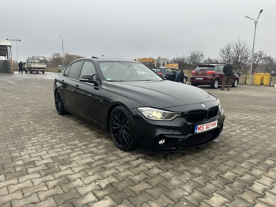 BMW 320d, Automat,M pachet,Euro 6, Navi mare, Piele, Head up, Xenon