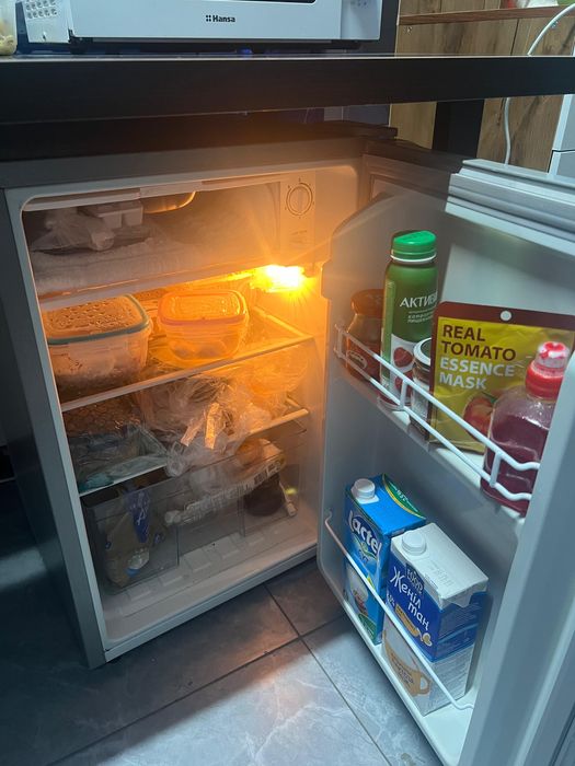 Продаю мини-холодильник Leadbros HD-67