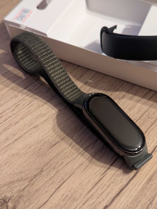 Фитнес браслет Xiaomi Mi Smart Band 8 (global version)