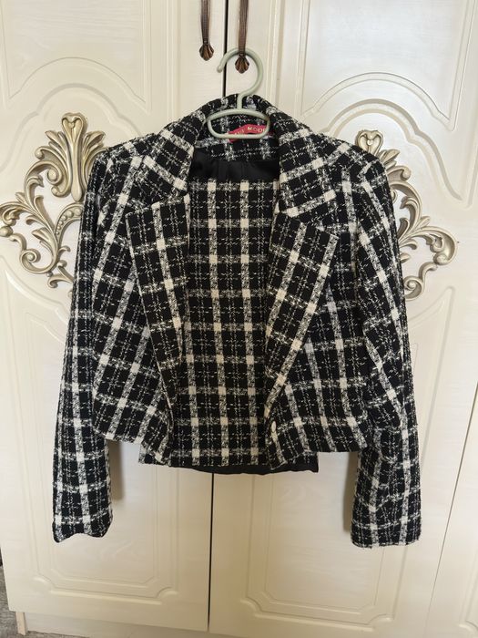 кожанка,безрукавка все отдам по 100тысяч