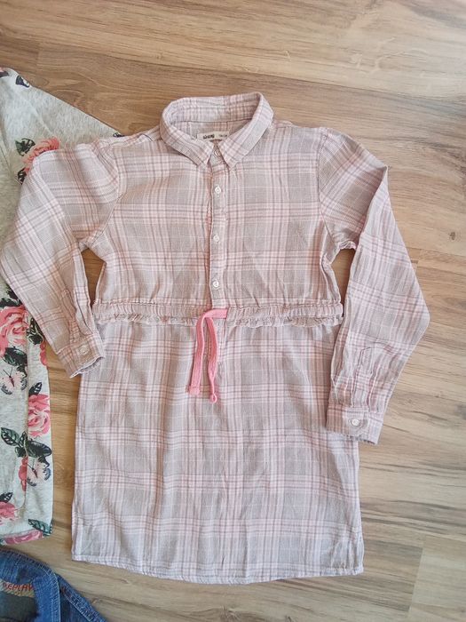 Две роклички и якенце 134 размер