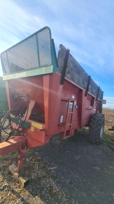 Remorca de împrăștiat gunoi Mig gunoi