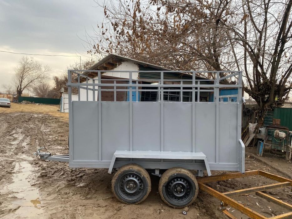 Прицеп Коневозка