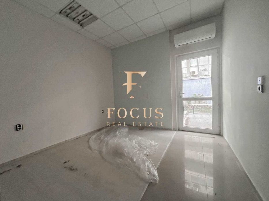 Продава се Магазин в Пловдив, Център - 398 кв.м за 596 €/кв.м - Снимка #5