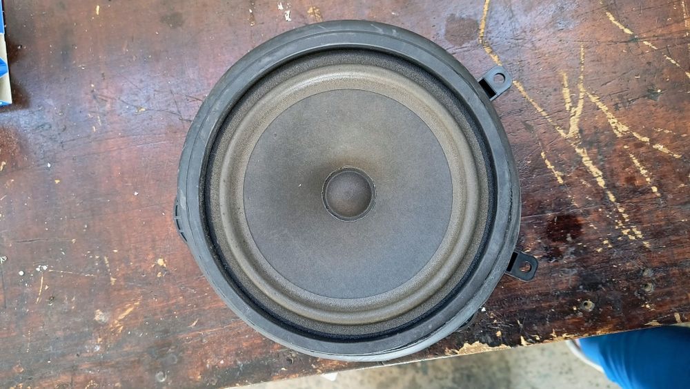 Тонколони оригинални VW, BMW е46 , Peugeot,Seat, Audi A4