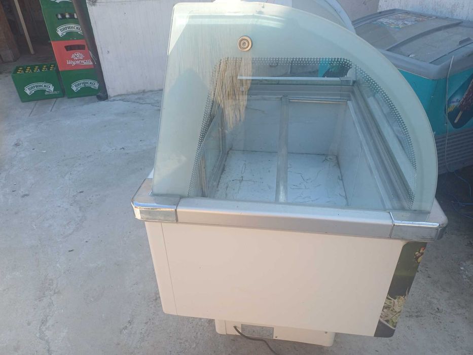 Витрина за продажба