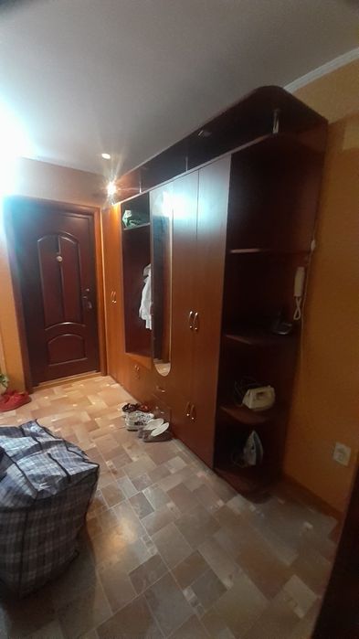 Продам прихожку б/у