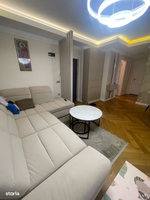 Vânzare Penthouse Apartament 3 camere separate Bucătărie Garaj inclus