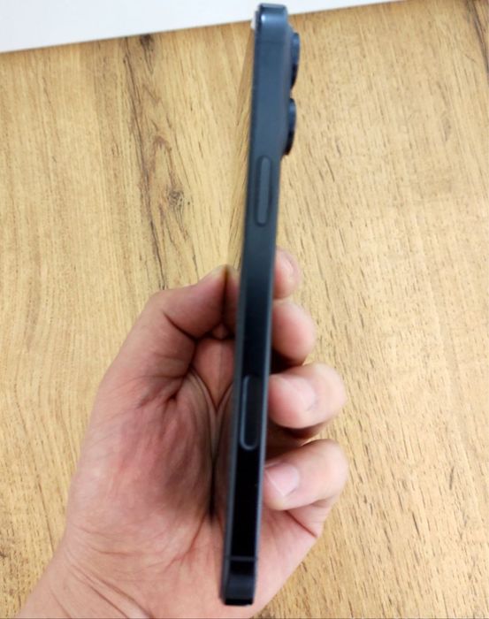 Iphone 16 pro max 256 black 19 sikl