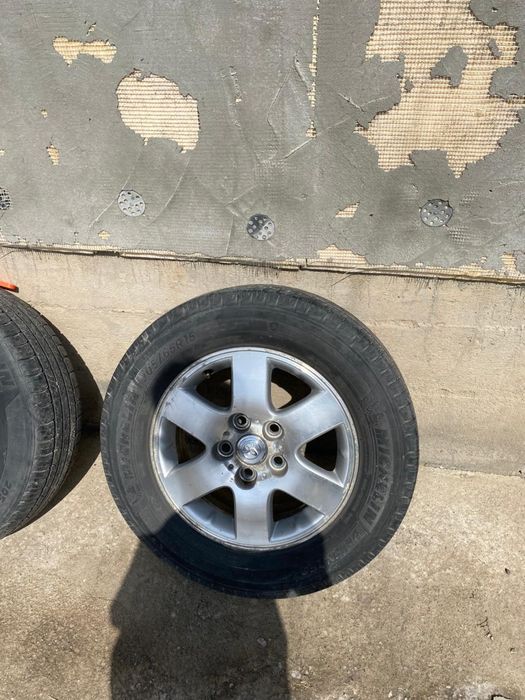 Комплект летних шин Michelin 205/65 R15 с оригинальными дисками