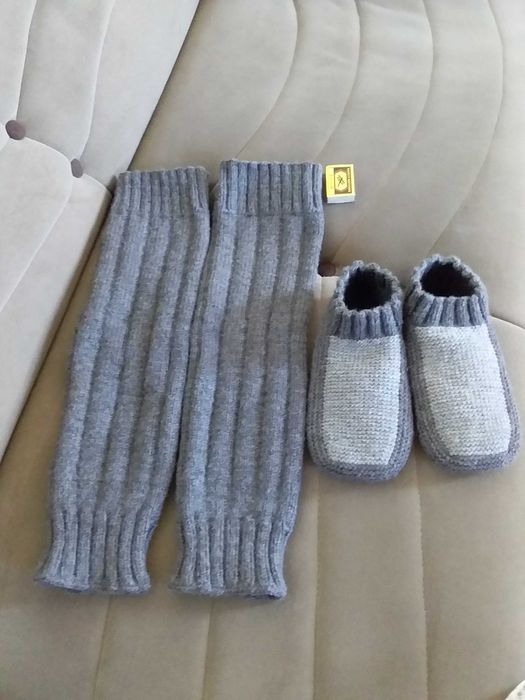 Вязанные на заказ гетры, шарф, снуд, носки, пинетки.