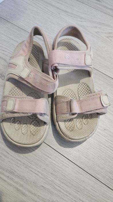 Обувь на девочку