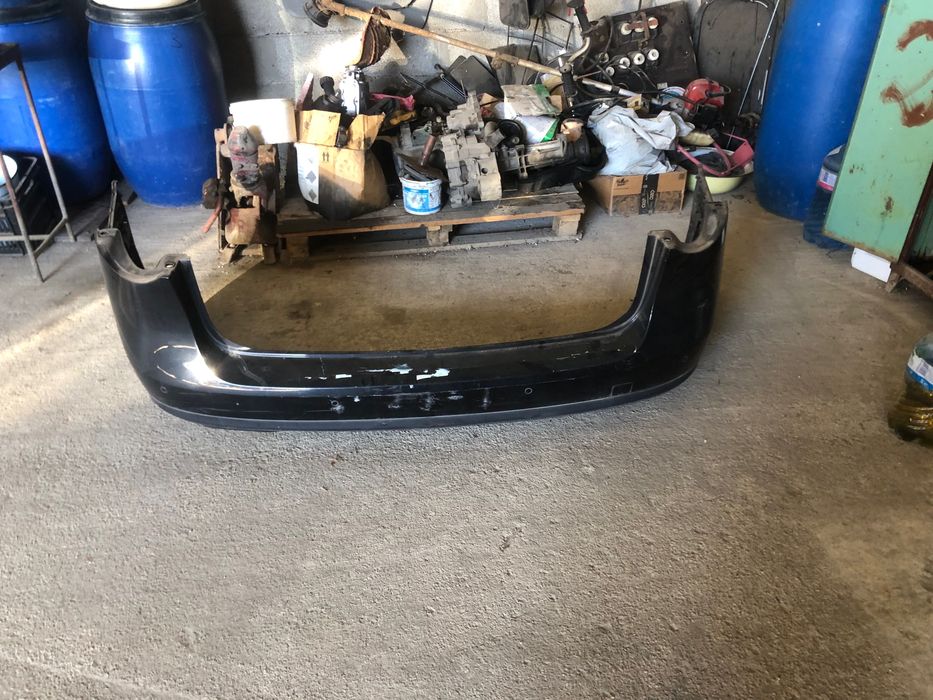 Задна броня за пасат б6 комби vw Passat