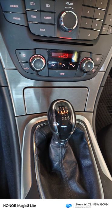 Opel insignia 1,8/140 с газова уредба