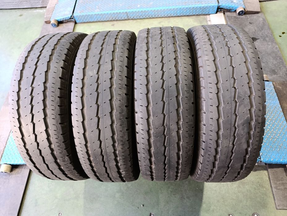 Летни гуми Continental 225/75/16 C