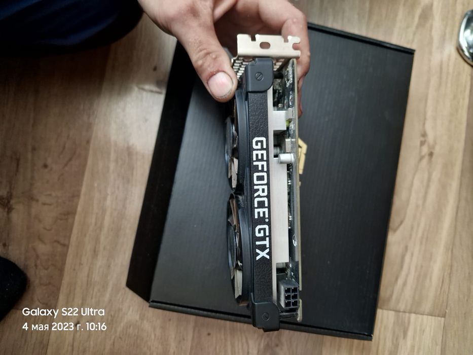 Продам видеокарту palit 1650 4 gb