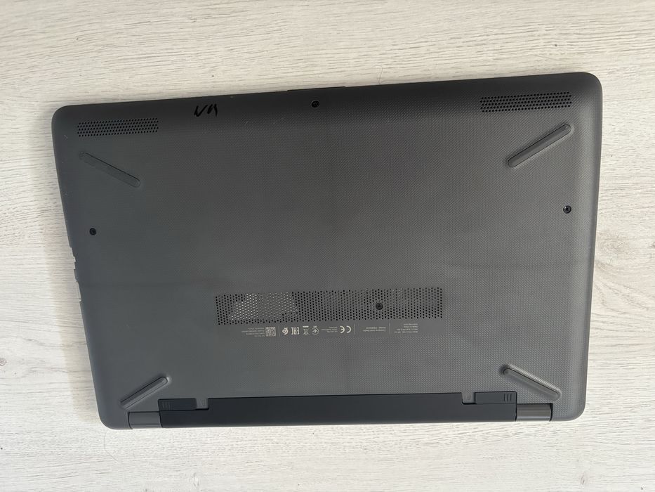 Laptop HP 255 G6