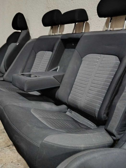 Сиденья Автомобиля KIA K5 не кожа