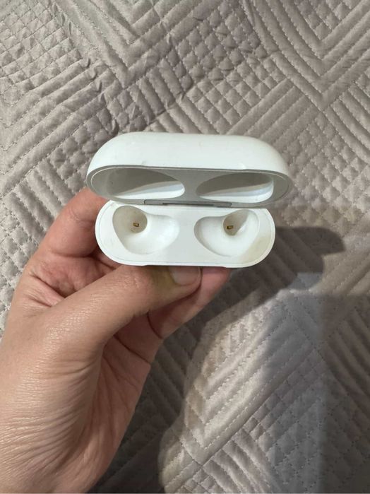 Айподс 3 футляр