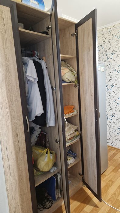 Продам шкаф очень удобный