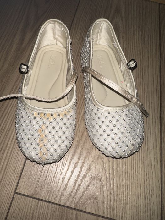 Момичешки пантофки