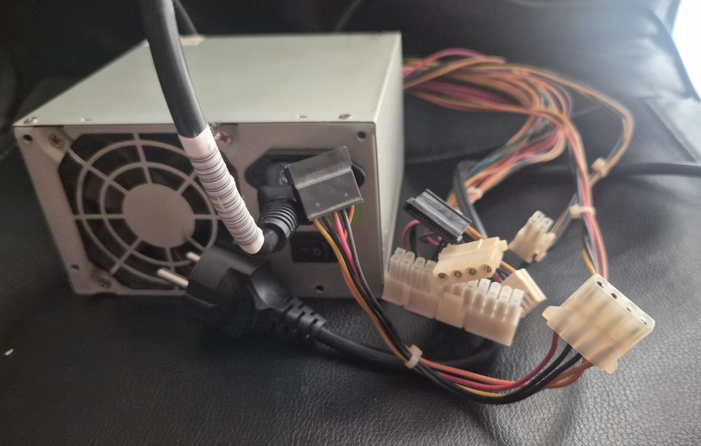 Sursa PC Delux ATX-450W P4