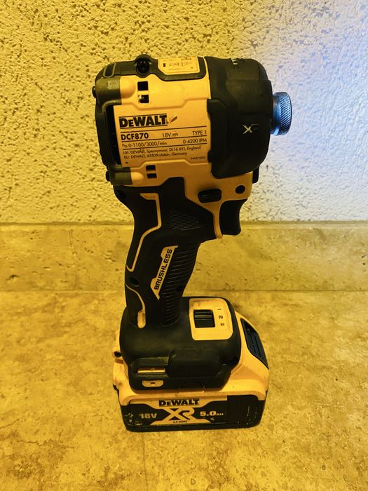 Dewalt bit DCF 870
