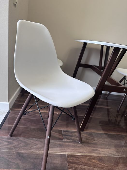 Обеденная группа : Стол и 4 стула