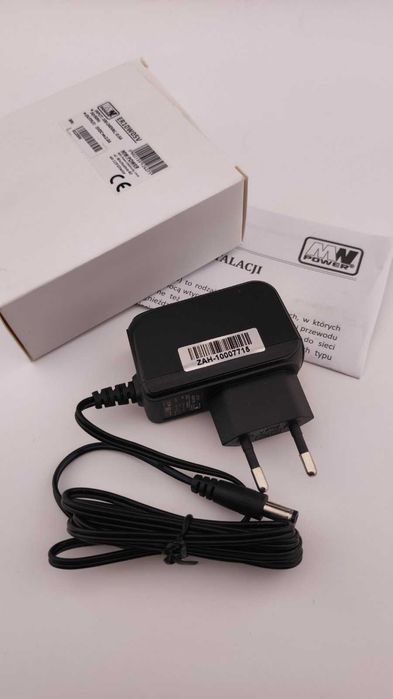 Адаптери 48V/3A 24V/1A 5V/2A