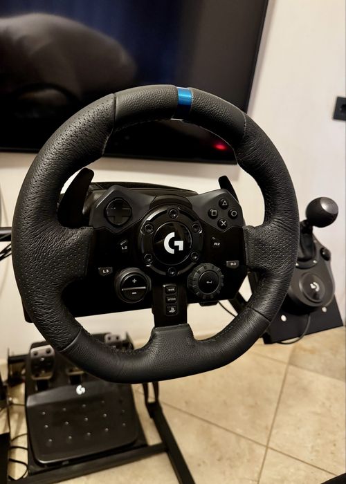Logitech G923 + H-Shifter OEM + Diwangus racing wheel stand