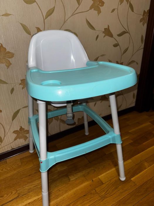 Продам стульчик для кормления