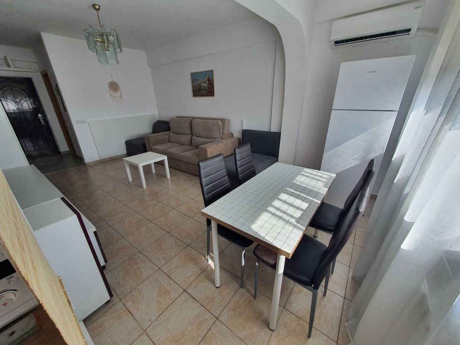 garsoniera de inchiriat