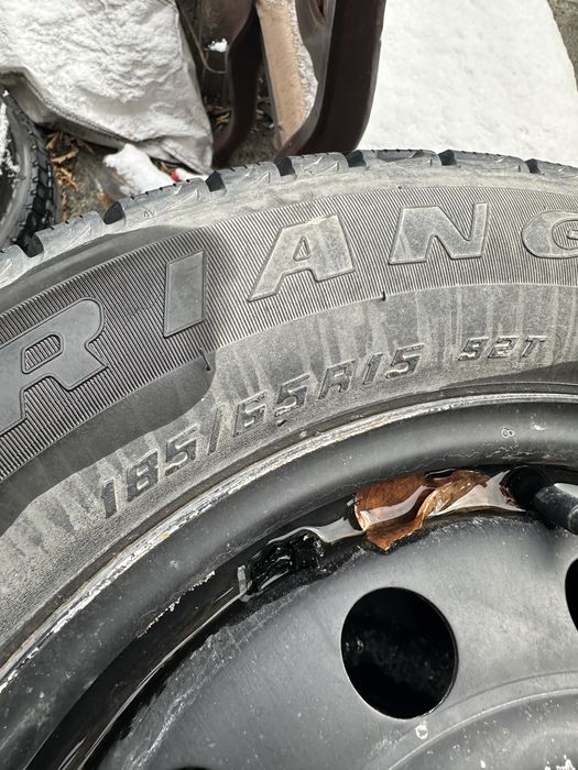 Зимние шины с дисками 4ШТ