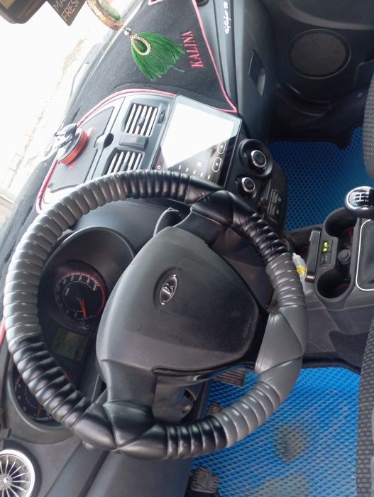 Продам Лада калину 2