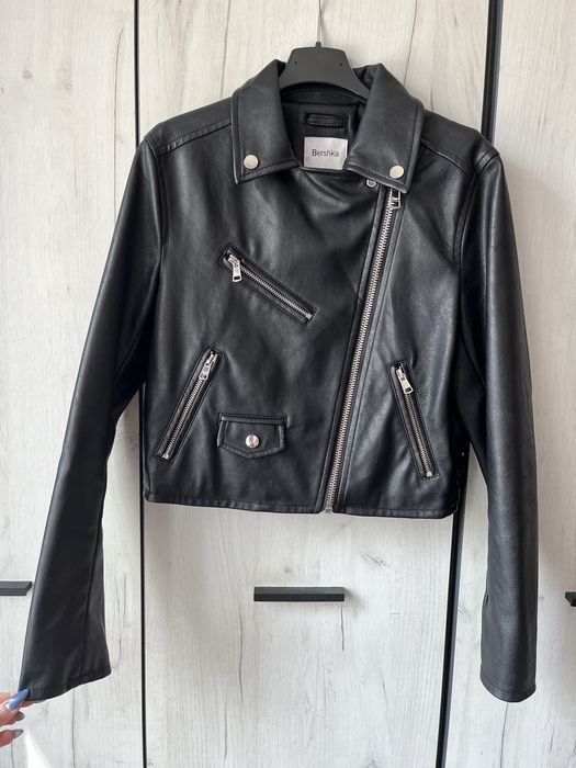 Кожено яке Bershka