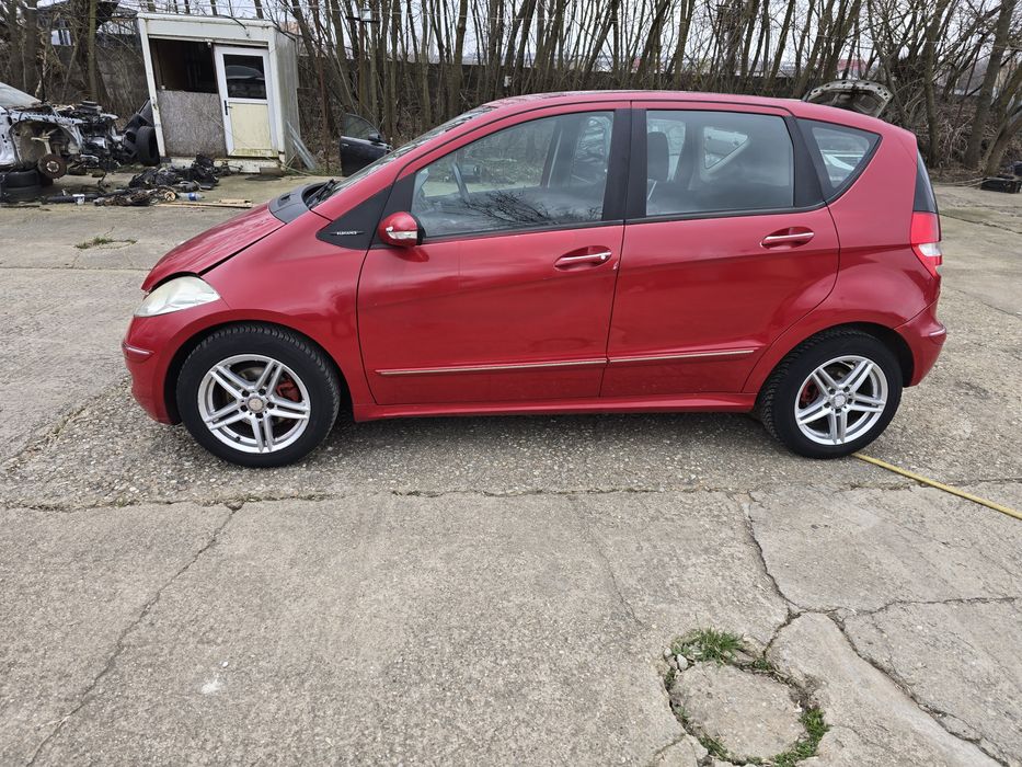Piese Auto din Dezmembrari pentru Mercedes  A class 2006 1.6 diesel