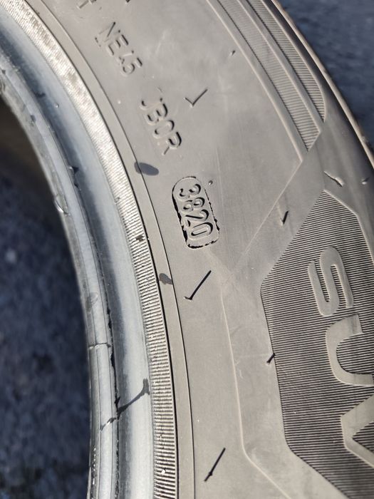 235/60/18" 2бр Good year eagle f1 asimetric 3,dot3820,7mm
