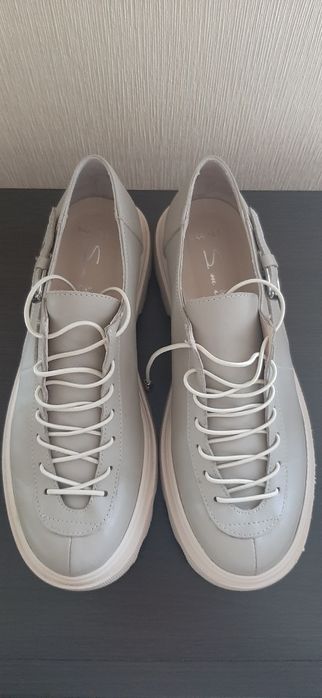 Броги, Турция, кожа