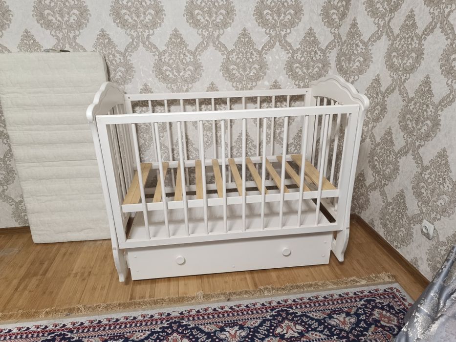 Продам детскую кровать