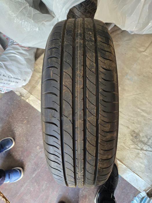 Продам резину комплект