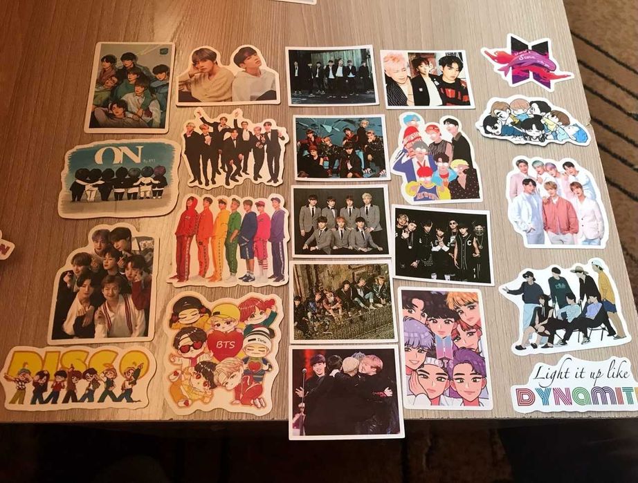 Продам наклейки для фанатов BTS
