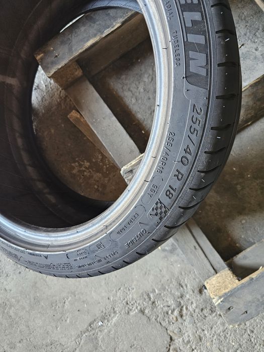 2 anvelope vara 255 40 18 Michelin PilotSport Runflat 2022