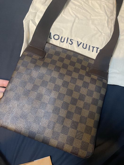 Geantă/ poșetă /clutch Melville Louis Vuitton Damier
