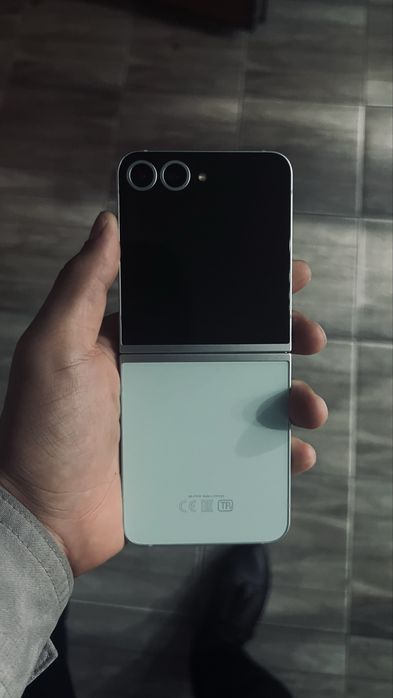 Galaxy Z Flip6 256gb