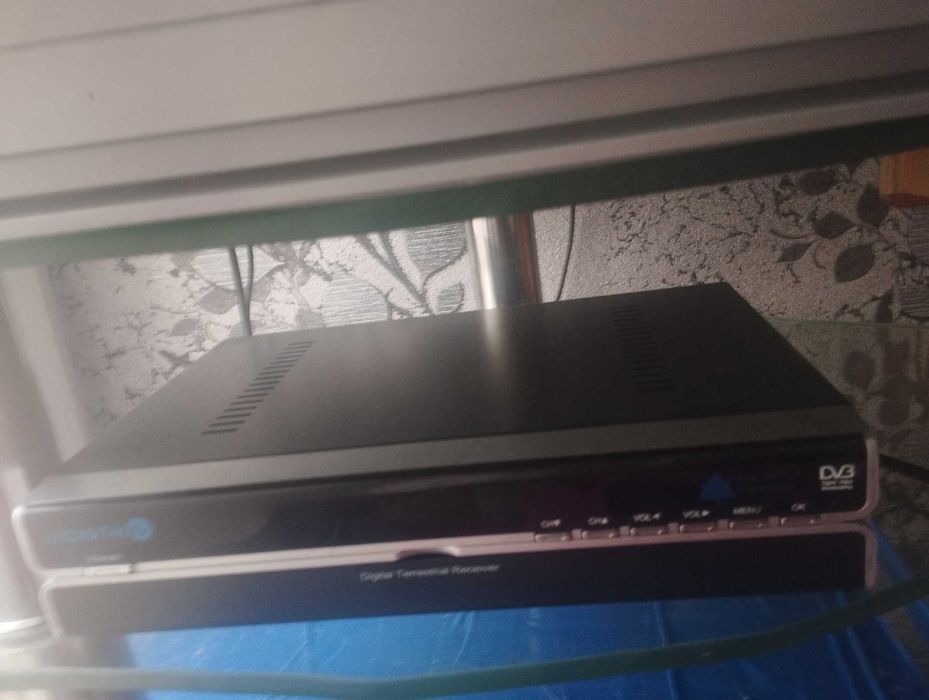 Televizor TAST Taiwaniki tuneriyam bor Uzdigitalniki 600000