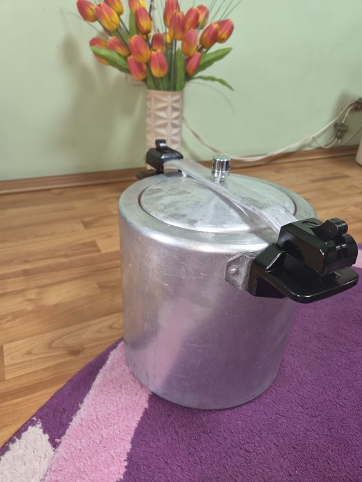 Oală sub presiune Kukta