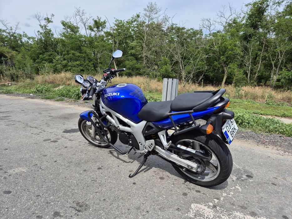 Suzuki sv650 naked 2001