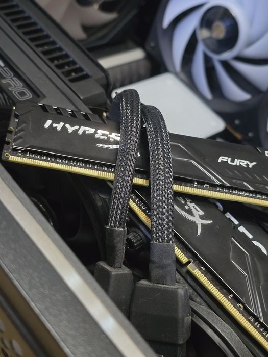 Продам ОЗУ DDR4 16X2