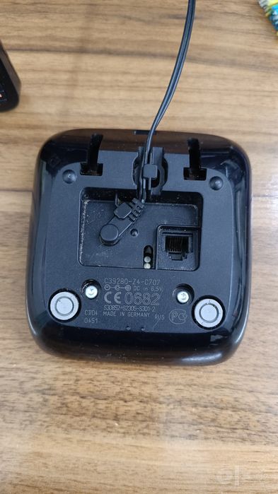 Гарантия на 1 месяц. Продам радиотелефон Gigaset C610